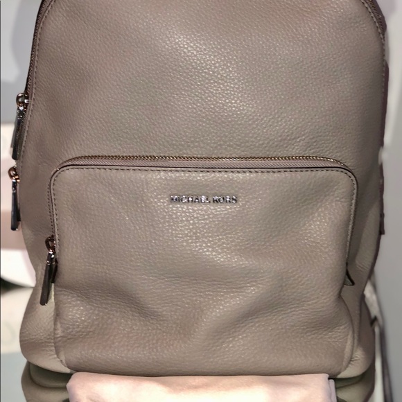 Michael Kors Pearl Grey Leather Backpack - Picture 2 of 7